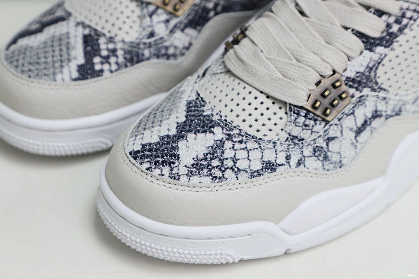 snakeskin Jordan 4 retro Air Jordan 1121